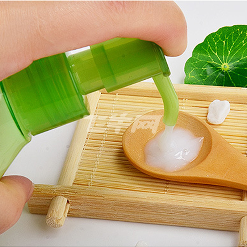 研春堂绿茶净颜清透卸妆乳 150ml 温和洁面深层清洁收缩毛孔面部清洁