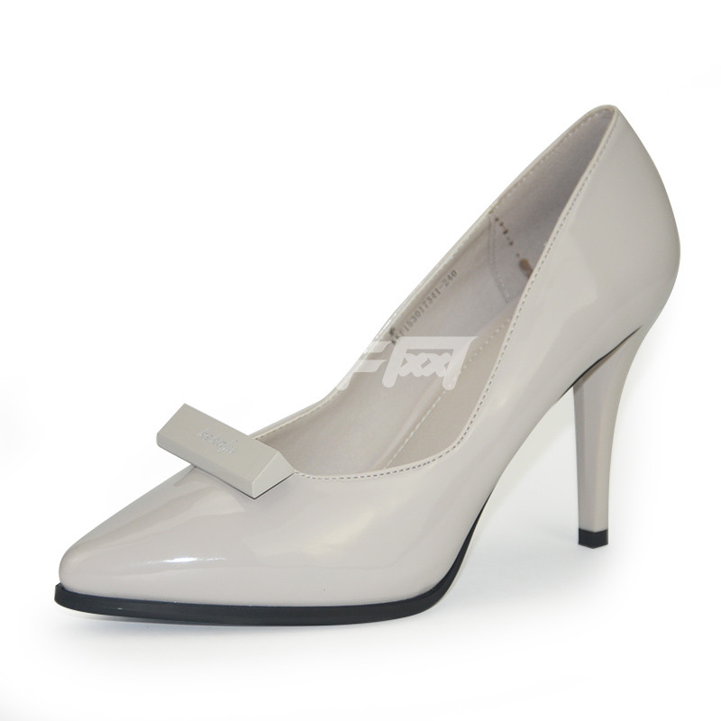 珂卡芙女鞋春秋韩版中空时尚蝴蝶结高跟尖头橡胶底单鞋153017341